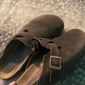 women birkenstocks/ brown